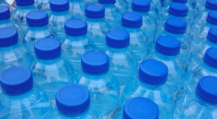 9 raisons d’abandonner les bouteilles en plastique et de commencer à consommer l’eau du robinet