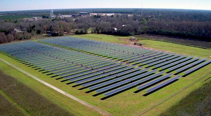 Jimmy Carter a construit une ferme solaire qui offre 50% d’énergie renouvelable à sa ville