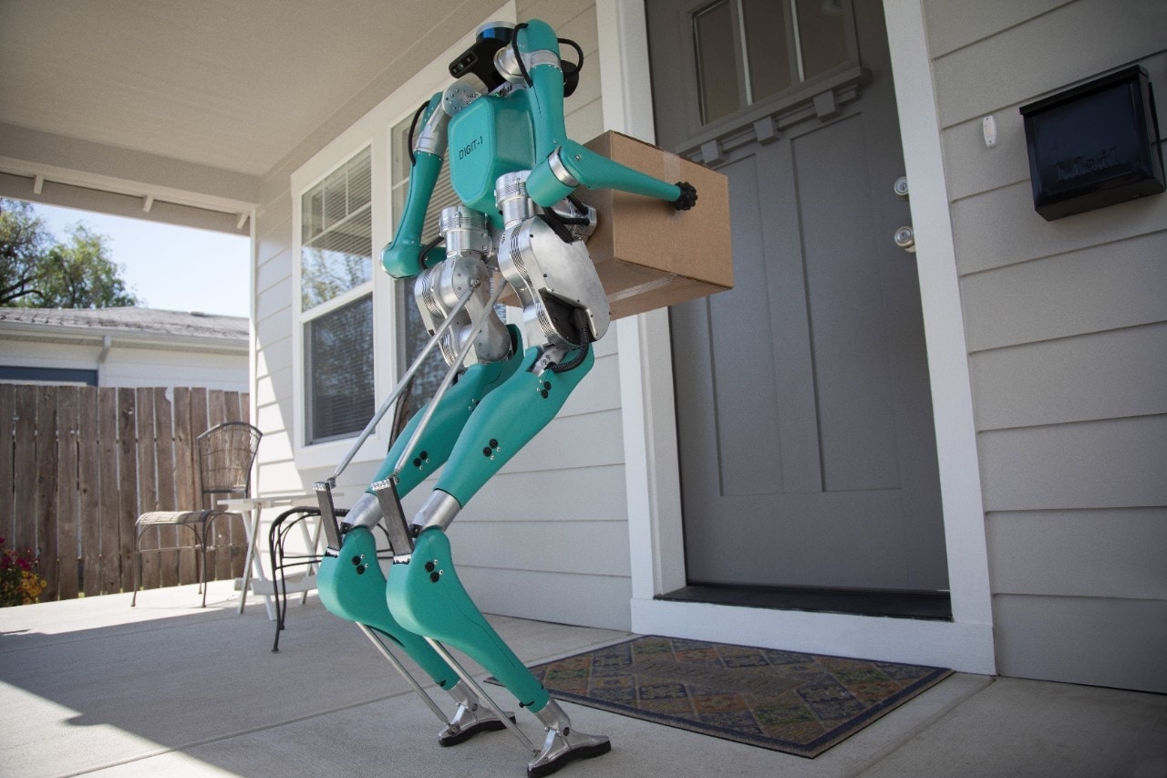 Vous pourriez un jour voir ce robot frapper à votre porte !