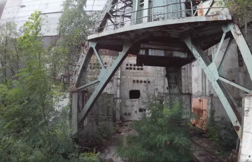 VIDÉO : un drone explore un des réacteurs de la centrale de Tchernobyl