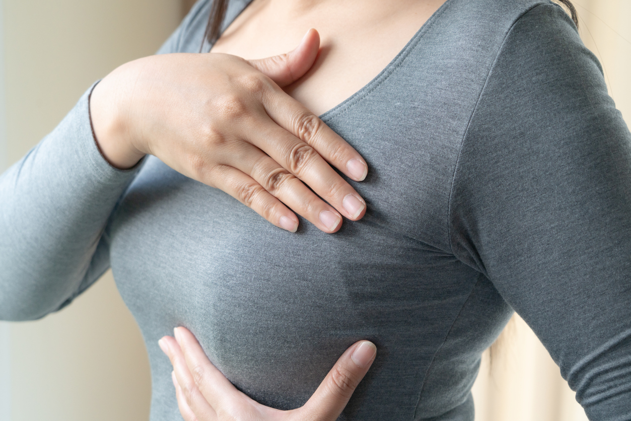 Mal aux seins : 5 remèdes naturels pour soulager les douleurs