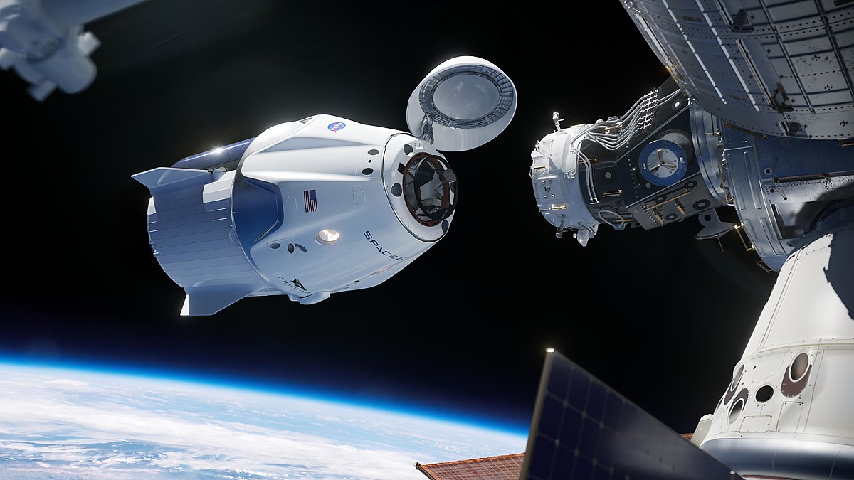 ISS : le vaisseau de SpaceX a changé de place de parking