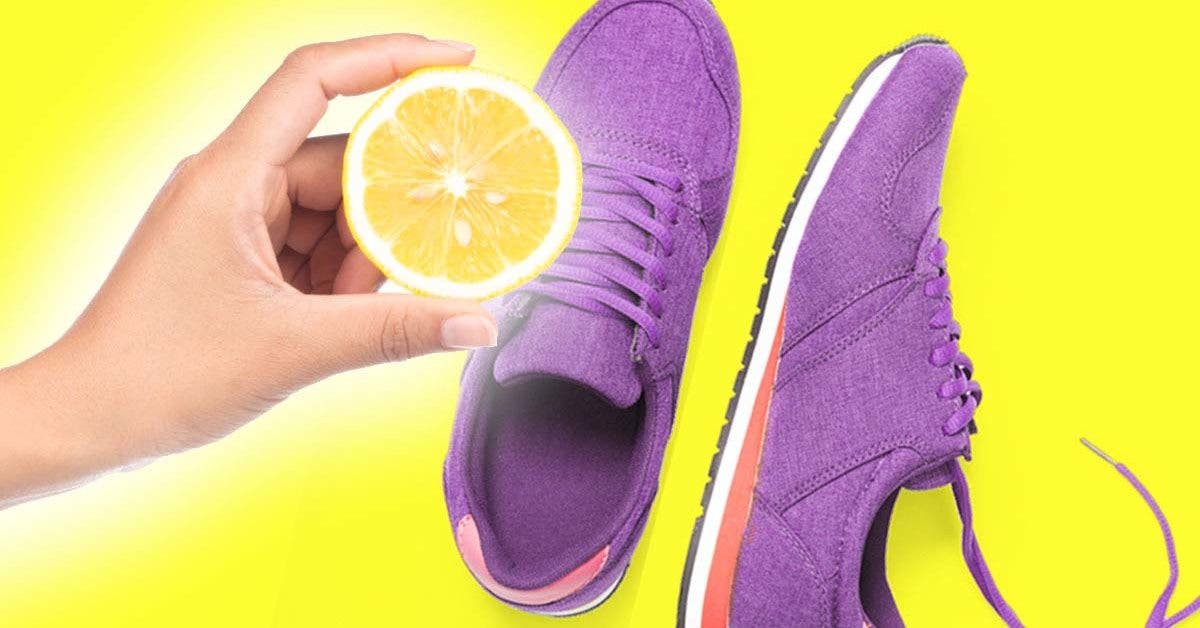 Mettez deux tranches de citron dans vos chaussures, c’est une astuce méconnue qui règle un grand problème